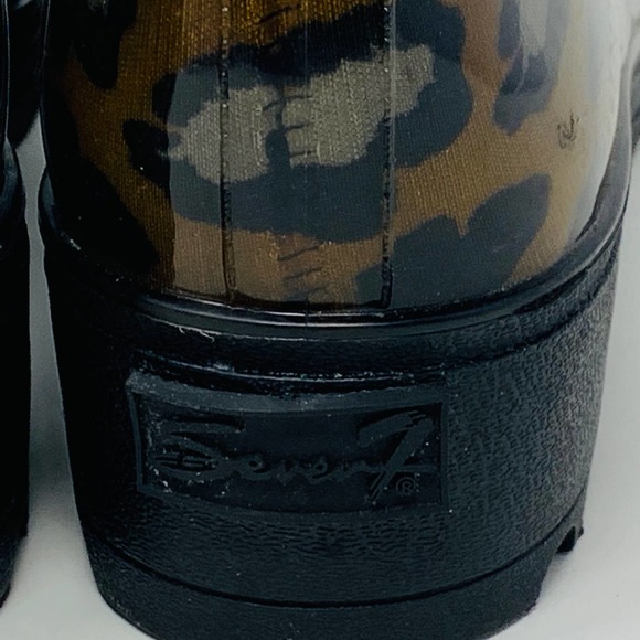 Seven7 Rain Boots Women's Size 10 Leopard Chelsea Water Resistant Ankle - Picture 4 of 9